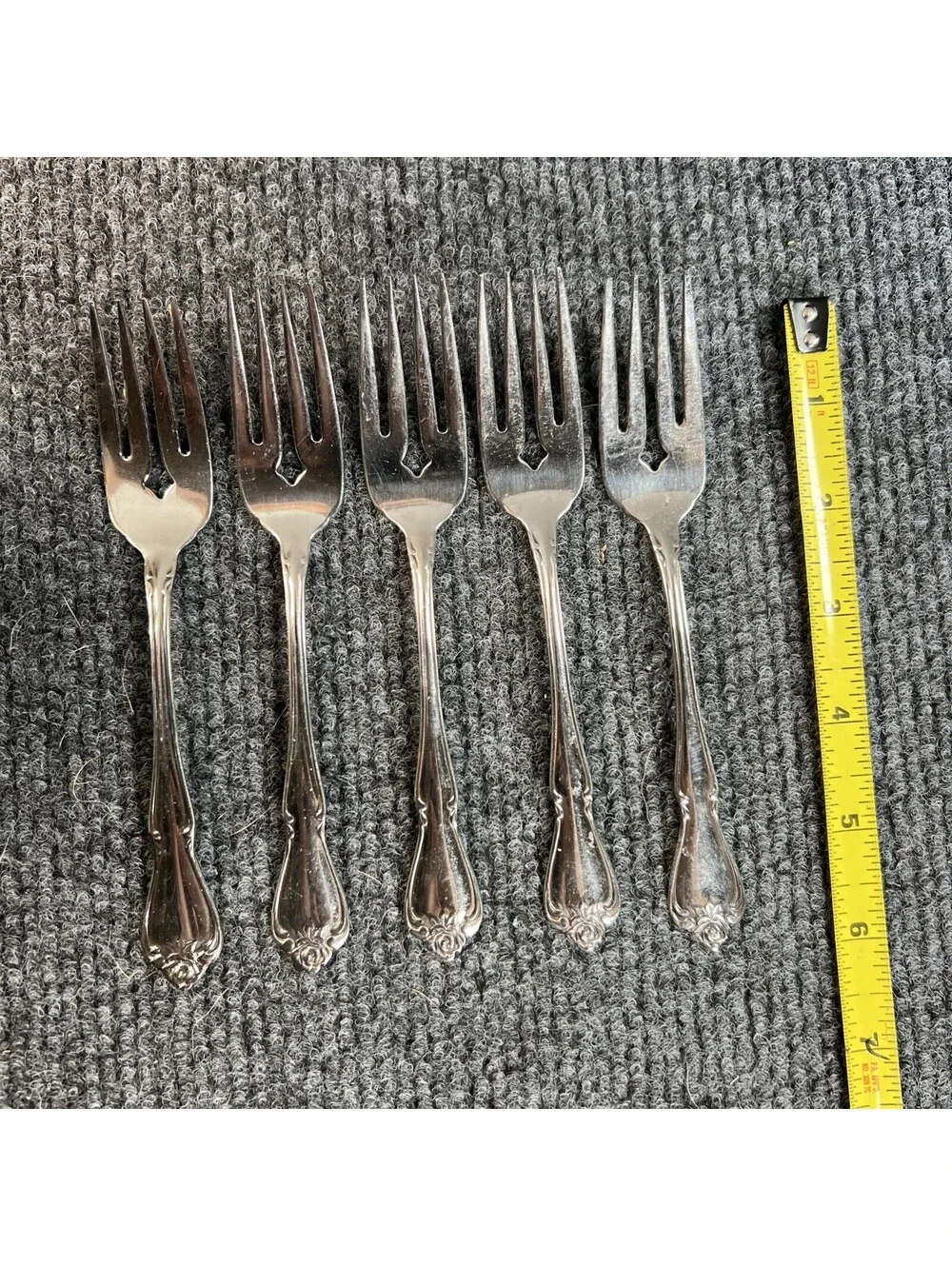 oneida stainless flatware 5 Salad Forks